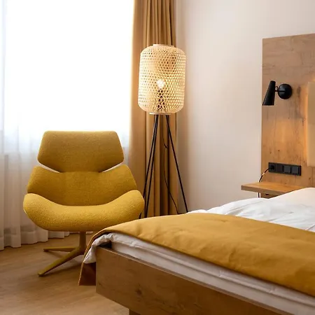 Fischers Hotel 4*